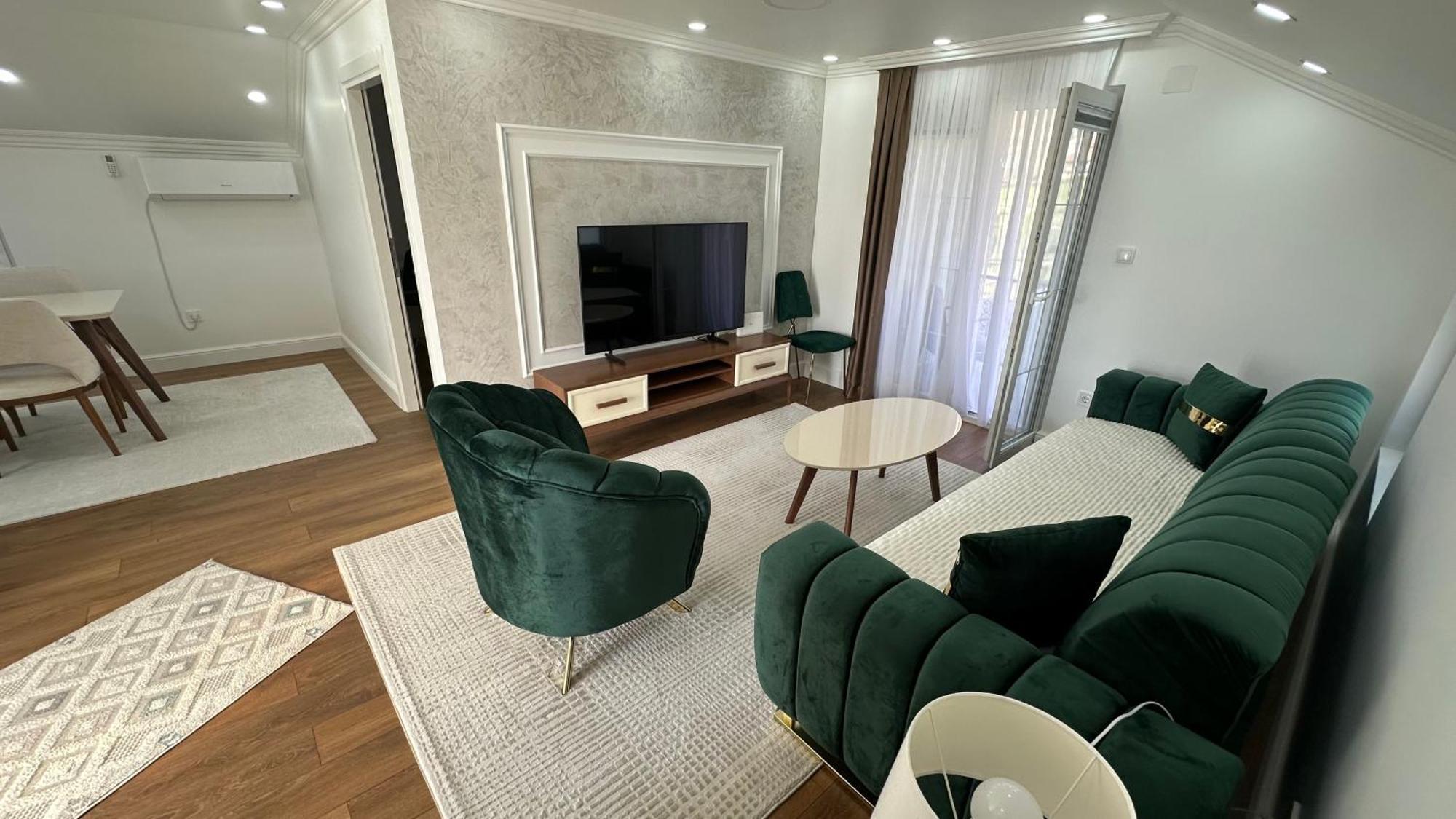 Apartment Pirovic *
